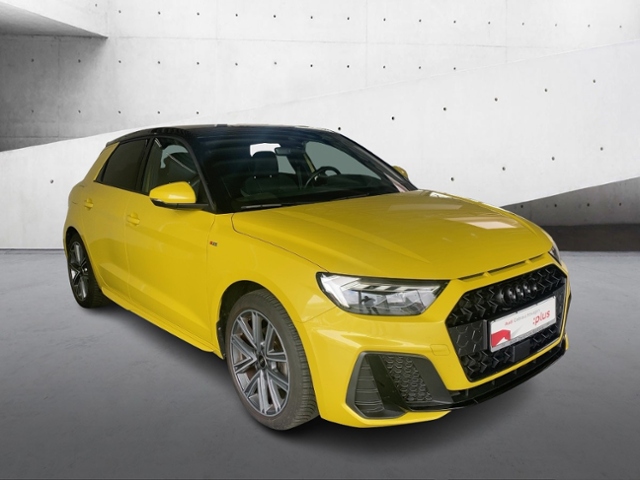 A1 Sportback 30 TFSI S-Line 6-Gang+Carplay+Led+V