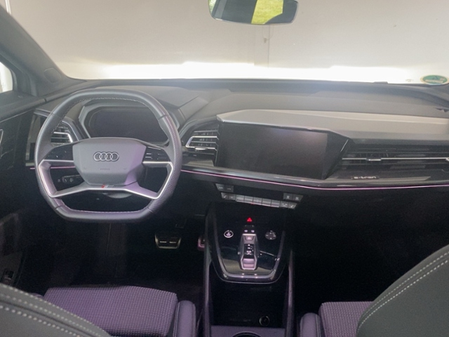 Q4 50 e-tron Quattro S-Line+Navi+Matrix+Virt Coc
