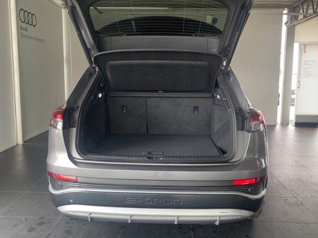Q4 50 e-tron Quattro S-Line+Navi+Matrix+Virt Coc