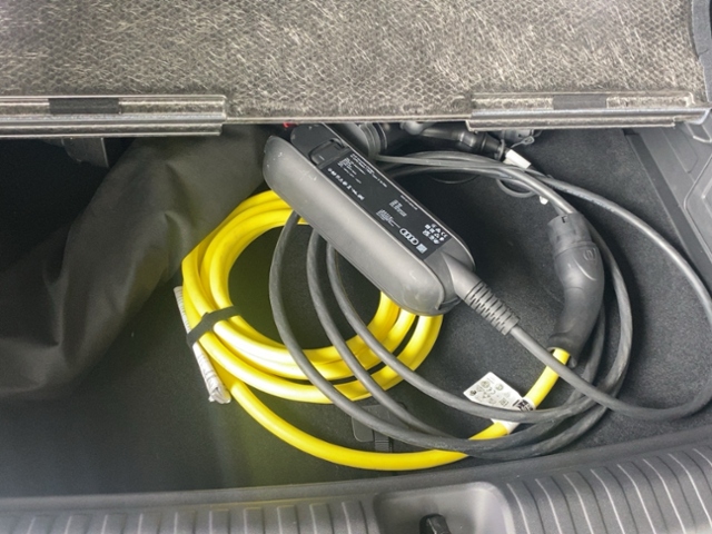Q4 50 e-tron Quattro S-Line+Navi+Matrix+Virt Coc