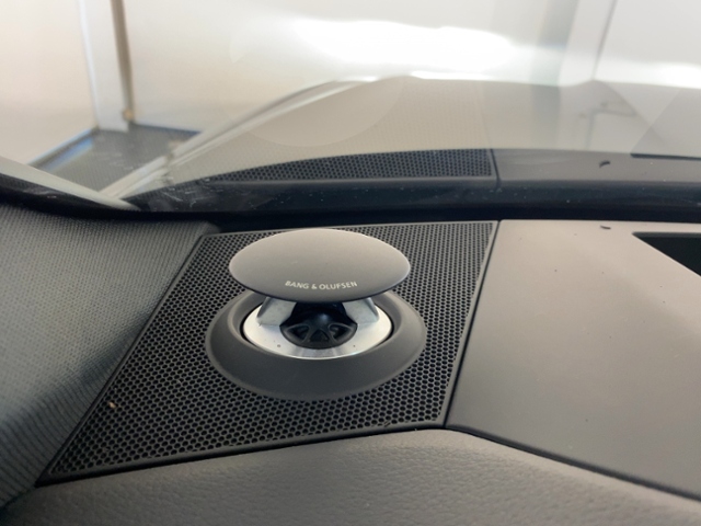 RS6 Avant 4.0 TFSI Quattro+Navi+Matrix+Ahk+Hud+S