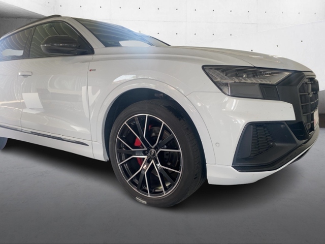 Q8 50 TDI Quattro Competition+Navi+Matrix+Ahk+Hu