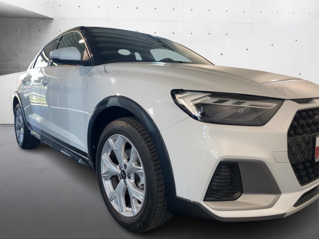 A1 35 allstreet TFSI S tronic+Carplay+Led+Virt C