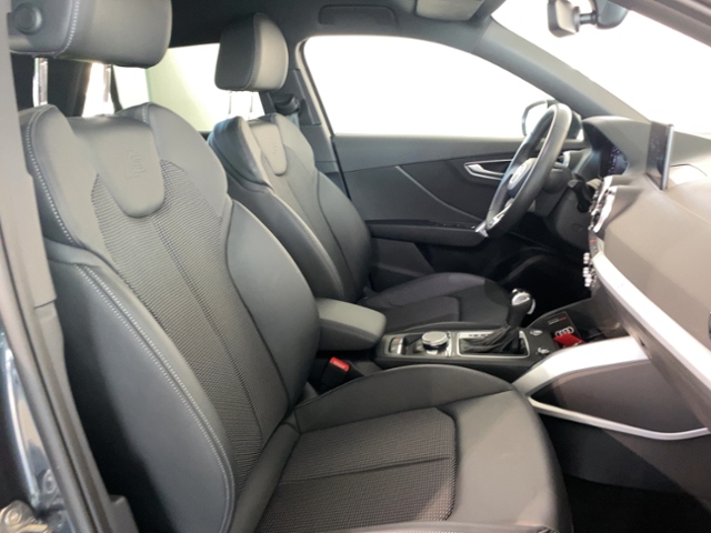 Q2 35 TFSI S tronic S-Line+Navi+Matrix+Virt Cock