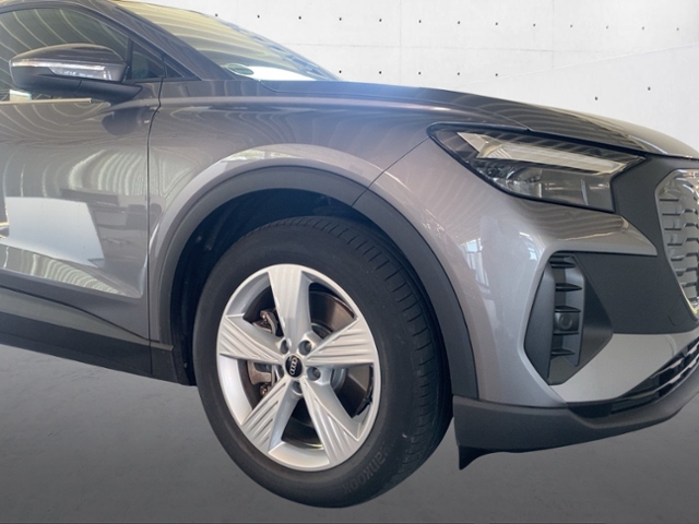 Q4 40 e-tron+Carplay+Led+Ahk+Virt Cock+Acc+Kamer