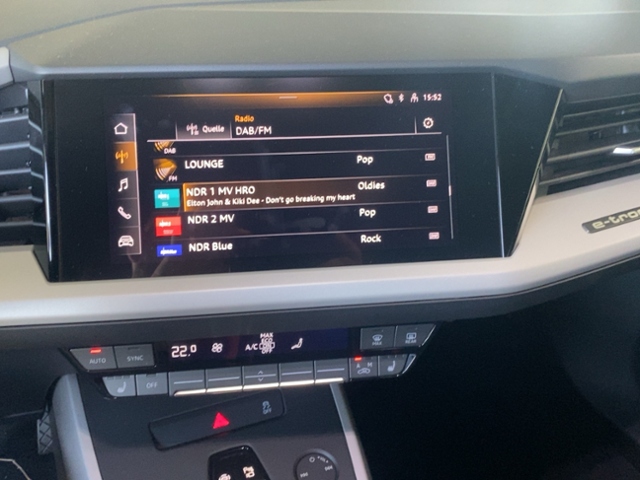 Q4 40 e-tron+Carplay+Led+Ahk+Virt Cock+Acc+Kamer
