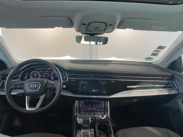 Q8 55 TFSI e Quattro S-Line+Navi+Led+Head Up+Air