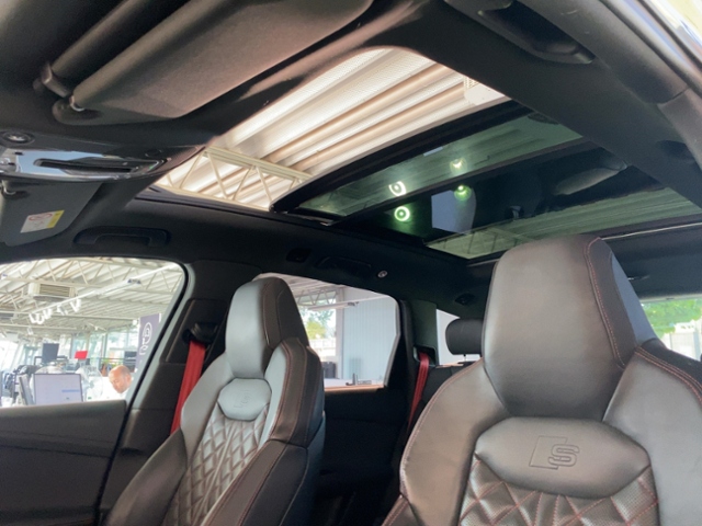 SQ7 4.0 TFSI Quattro Competition+Navi+Matrix+Ahk