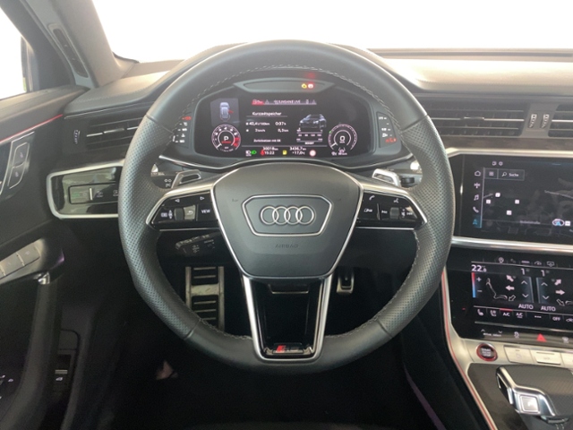 RS6 Avant 4.0 TFSI Quattro+Navi+Matrix+Ahk+Lhz+V