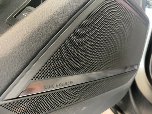 RS6 Avant 4.0 TFSI Quattro+Navi+Matrix+Ahk+Lhz+V