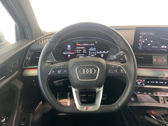 SQ5 3.0 TDI Quattro+Navi+Matrix+Ahk+Hud+Top View