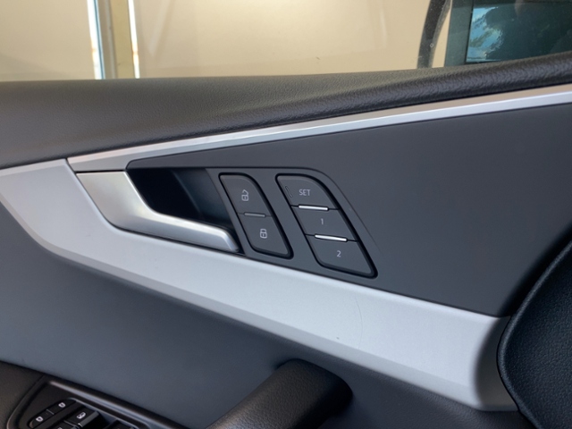 A4 Avant 35 TDI S tronic+Navi+Led+Carplay+Tempo+