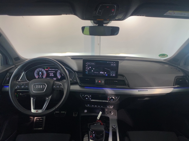 Q5 45 TFSI Quattro S-Line+Navi+Matrix+Ahk+Hud+Ai