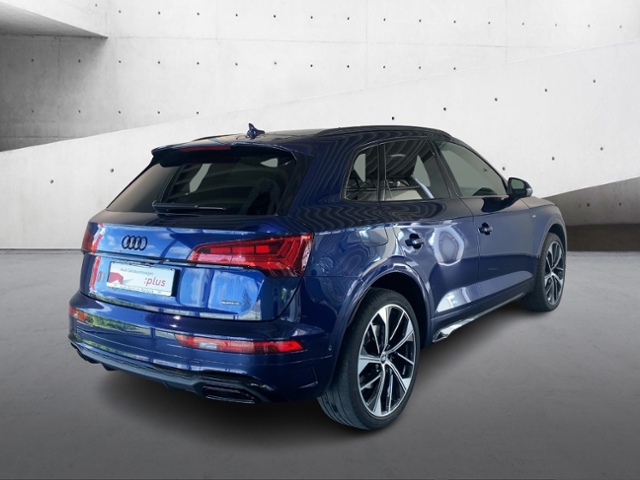 Q5 45 TFSI Quattro S-Line+Navi+Matrix+Ahk+Hud+Ai