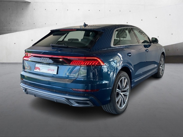 Q8 50 TDI Quattro S-Line+Navi+Matrix+Ahk+Head Up