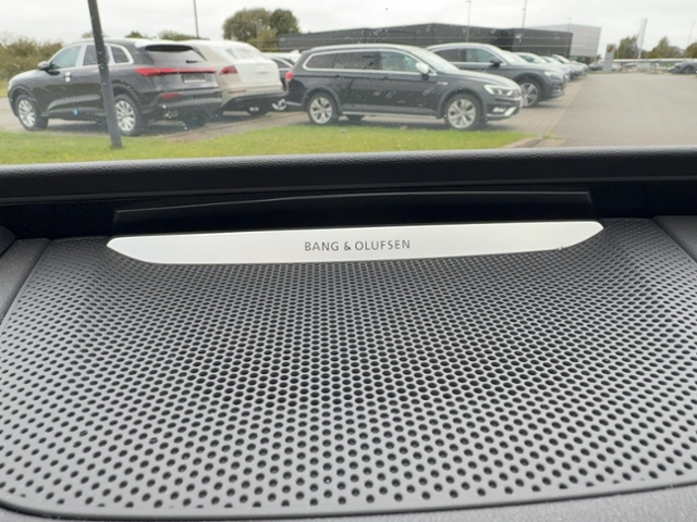 A6 Avant e-tron performance 270 kW+Tech Plus+MMI