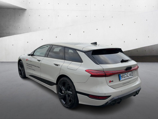 A6 Avant e-tron performance 270 kW+Tech Plus+MMI