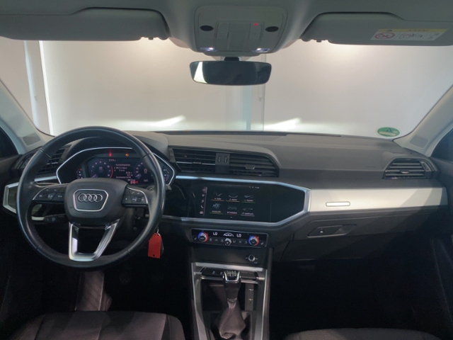 Q3 35 TFSI 6-Gang+Led+Carplay+Ahk+Ambiente+Shz+A