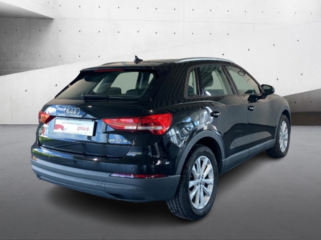 Q3 35 TFSI 6-Gang+Led+Carplay+Ahk+Ambiente+Shz+A