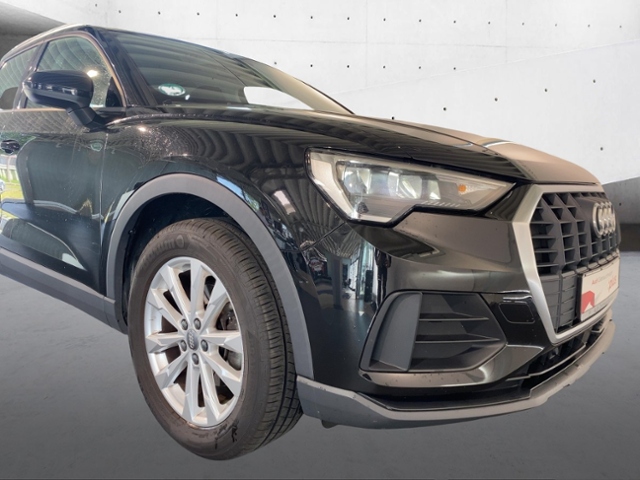 Q3 35 TFSI 6-Gang+Led+Carplay+Ahk+Ambiente+Shz+A