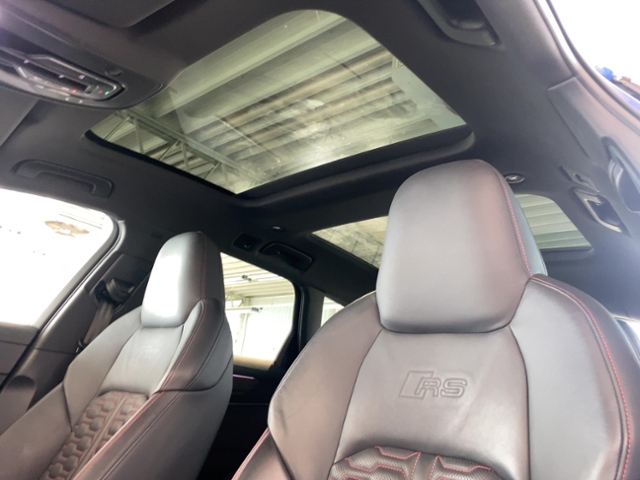 RS6 Avant 4.0 TFSI Quattro+Navi+Matrix+Ahk+Pano+