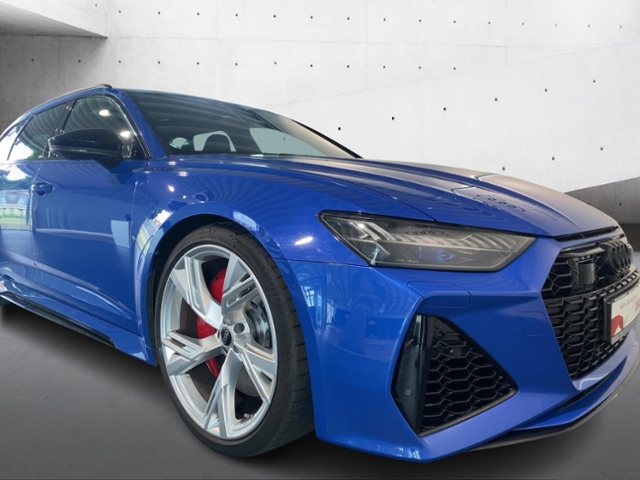 RS6 Avant 4.0 TFSI Quattro+Navi+Matrix+Ahk+Pano+