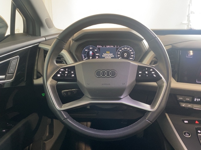 Q4 Sportback 40 e-tron S-Line+Navi+Matrix+Virt C