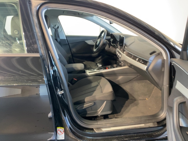 A4 Avant 30 TDI S tronic+Carplay+Led+Tempo+Shz+M