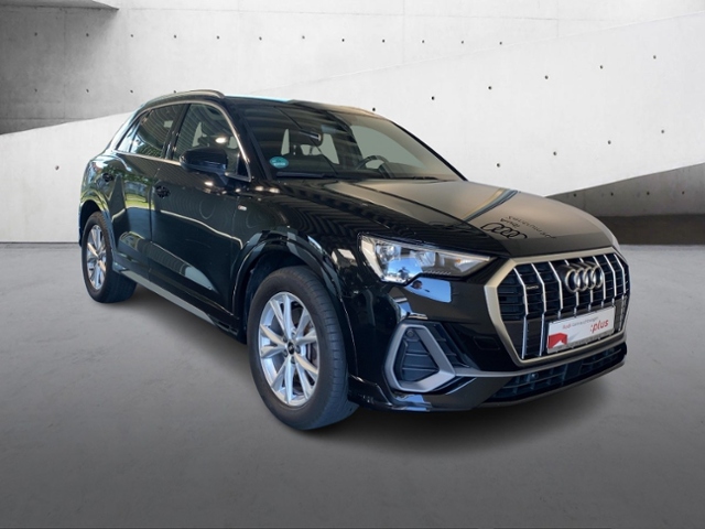 Q3 40 TFSI Quattro S-Line+Carplay+Led+Virt Cock+