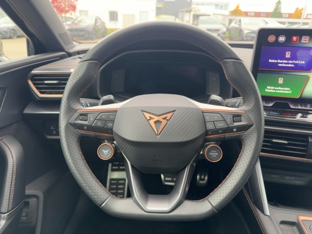 Leon Sportstourer 2.0 TDI+Navi+Led+Ahk+Kamera+Fu