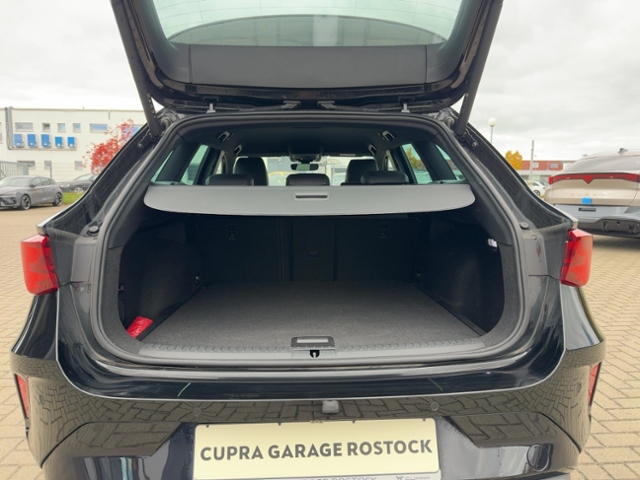 Leon Sportstourer 2.0 TDI+Navi+Led+Ahk+Kamera+Fu