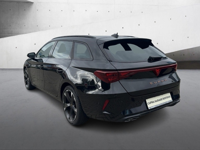 Leon Sportstourer 2.0 TDI+Navi+Led+Ahk+Kamera+Fu