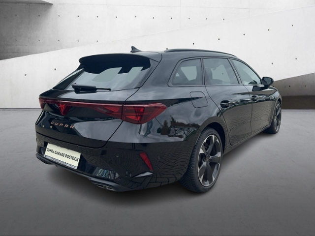 Leon Sportstourer 2.0 TDI+Navi+Led+Ahk+Kamera+Fu