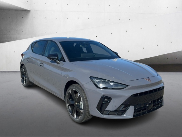 Leon 1.5 e-Hybrid 204PS NAVI+SHZ+SENNH+AMBI+ACC+